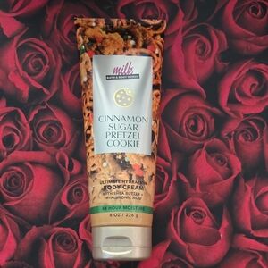 Bath & Body Works Cinnamon Sugar Pretzel Cookie Body Cream - Cream and Brown
